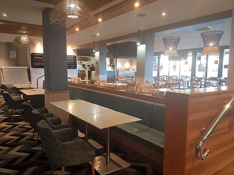Swansea Hotel