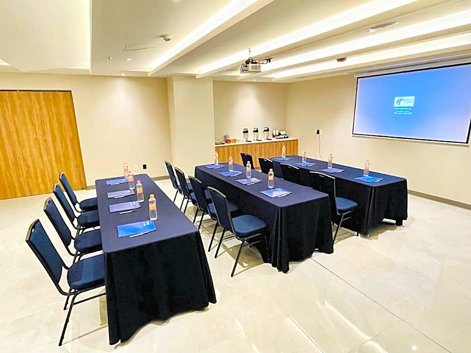 Holiday Inn Express Guadalajara Vallarta Poniente By IHG