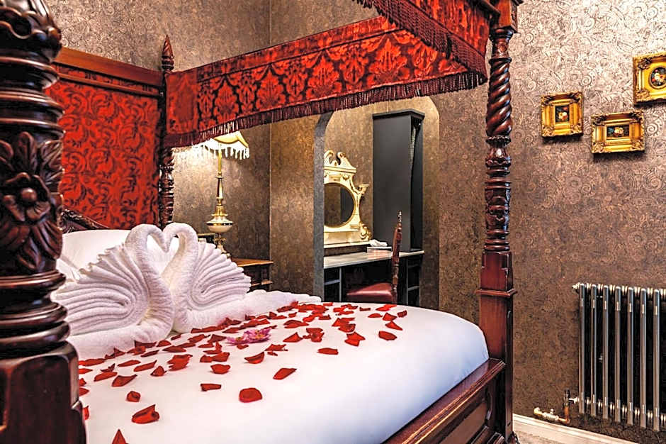 Melville Castle Hotel