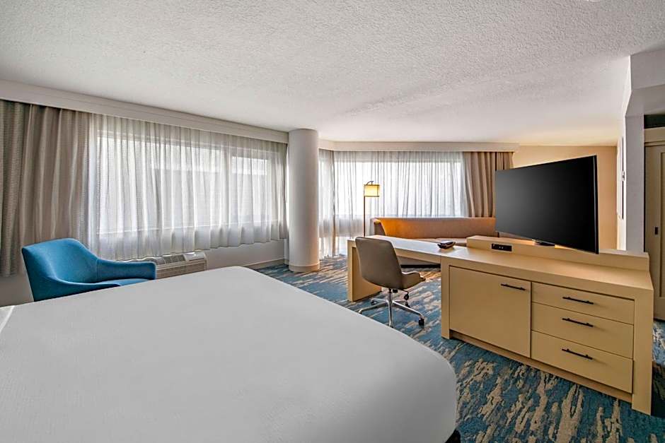 DoubleTree by Hilton LAX - El Segundo