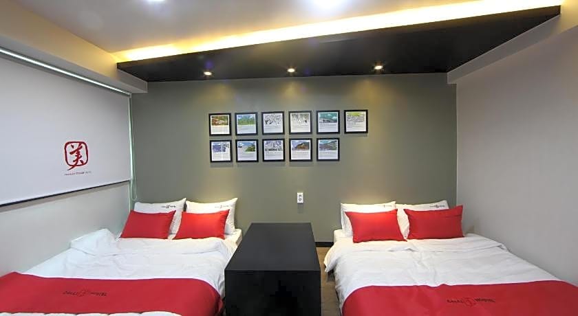 Calli Hostel