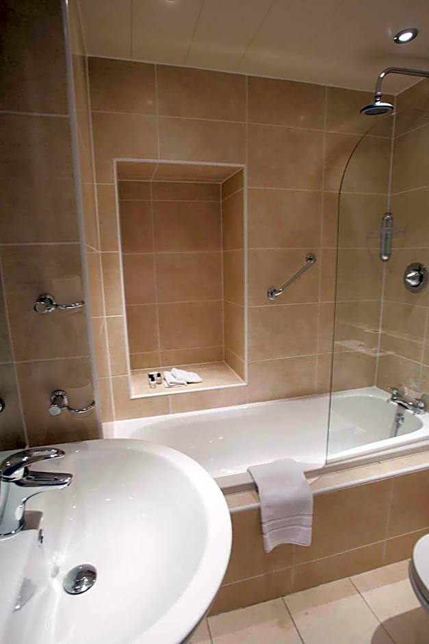 Port Charlotte Hotel