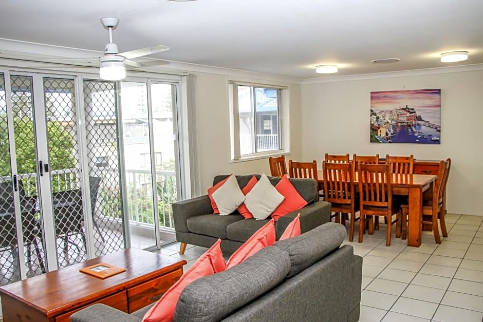 Surfers Beach Holiday Apartments