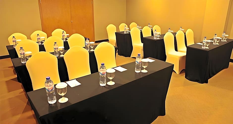 Maestro Hotel Pontianak