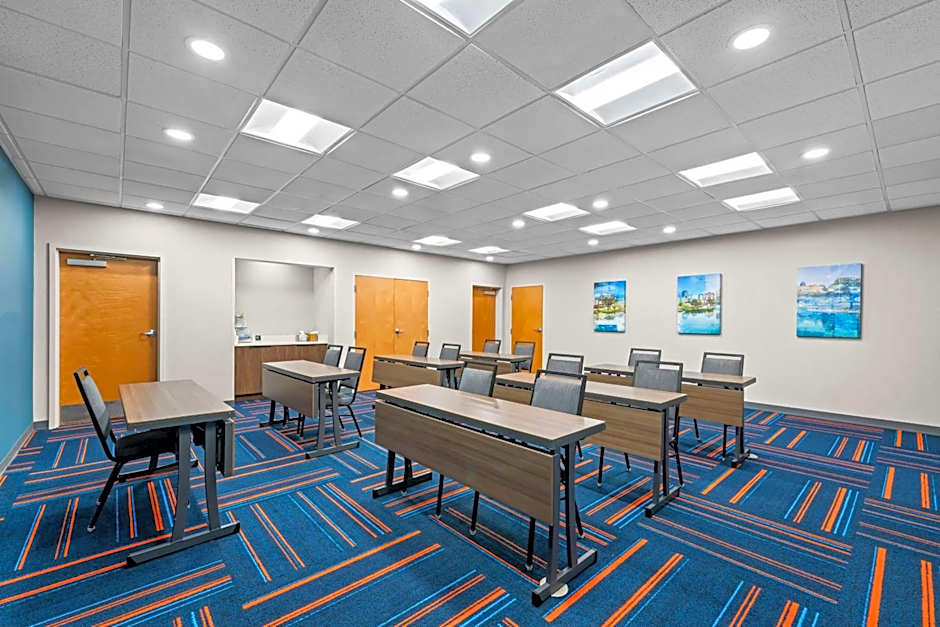 Hampton Inn By Hilton & Suites Charlotte-Airport