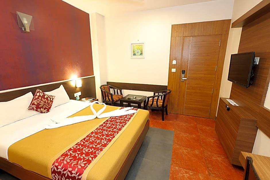Hotel Abirami Residency