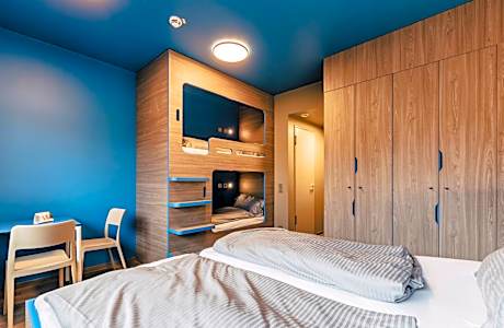 Quadruple Room with Bathroom