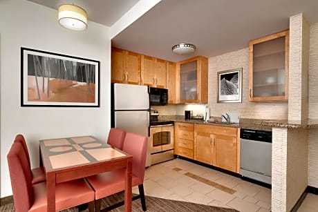 Two-Bedroom Suite