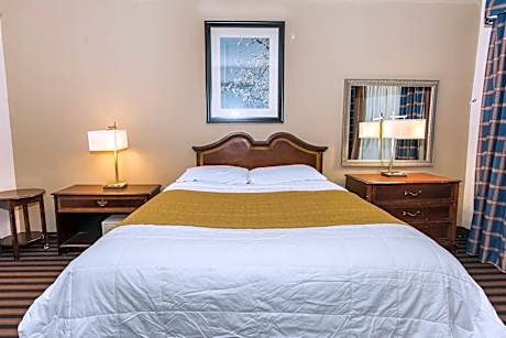 NORTHEAST GARDEN INN.