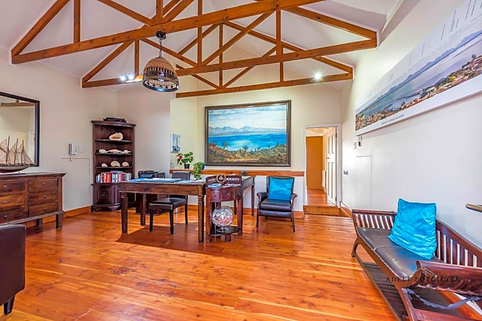 Aquamarine Guest House