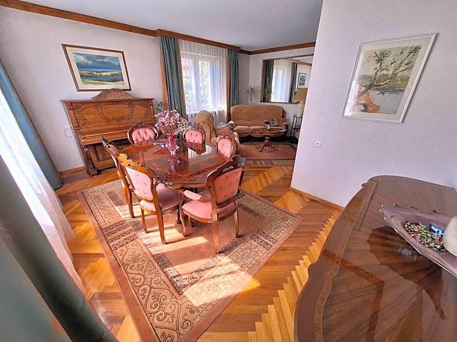 Home B&B