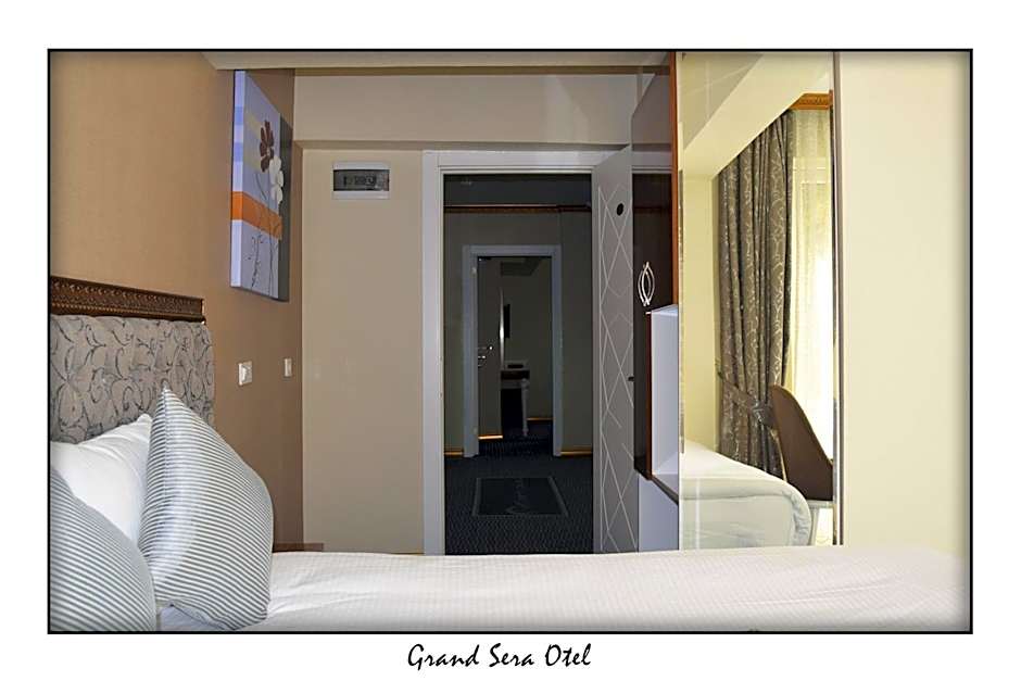 Grand Sera Hotel