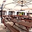 Hotel Sluneční dvůr