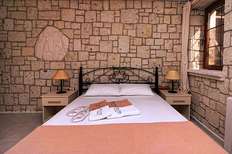 Pasha Port Hotel & Restaurant