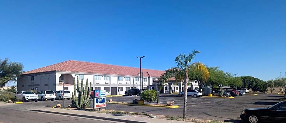 Motel 6-Apache Junction, AZ