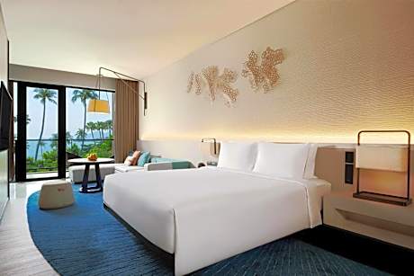 King Room with Ocean View - Club Access