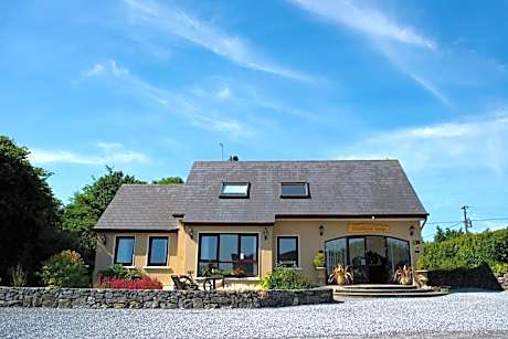 Hazelwood Lodge