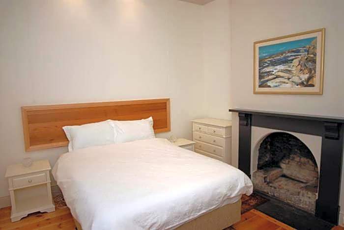 Cape Nelson Lighthouse