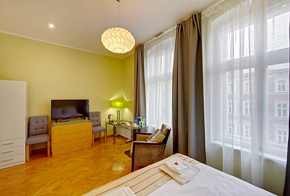 Jagiellonska 3 ApartHotel - Duze przestronne pokoje, centrum miasta, szybkie WiFi