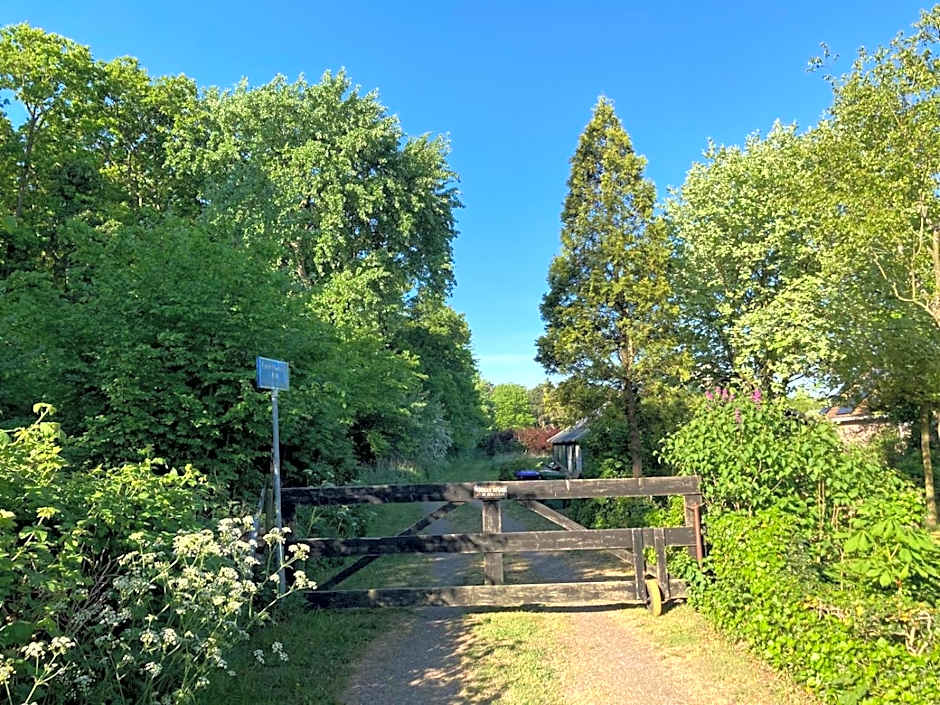 B&BOosterweg3 Studio - Free private parking