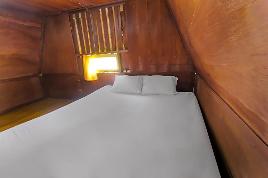 Hotel O Awenk Homestay Near SD Gunung Wakul