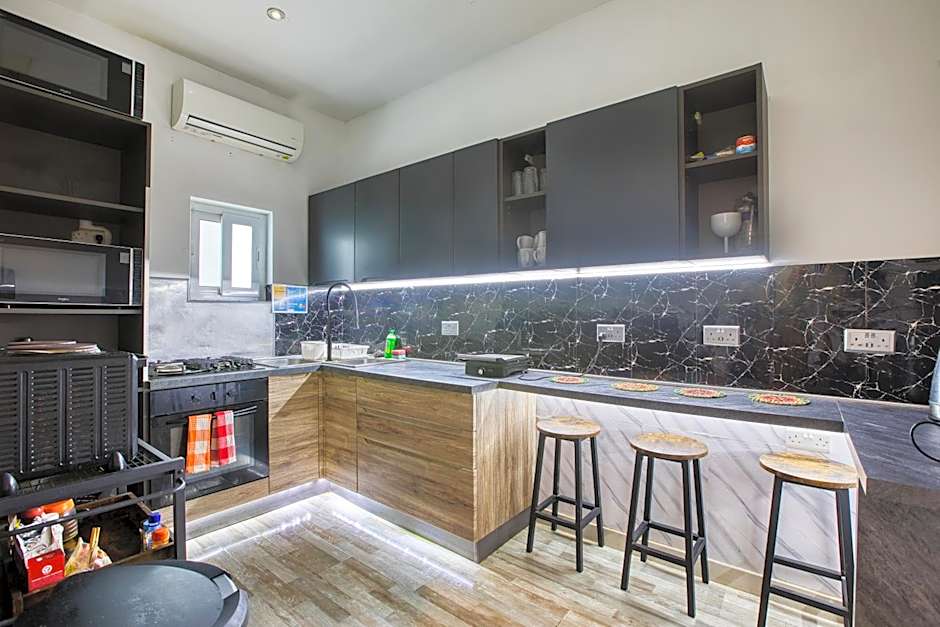 Bookarest Hostel Malta