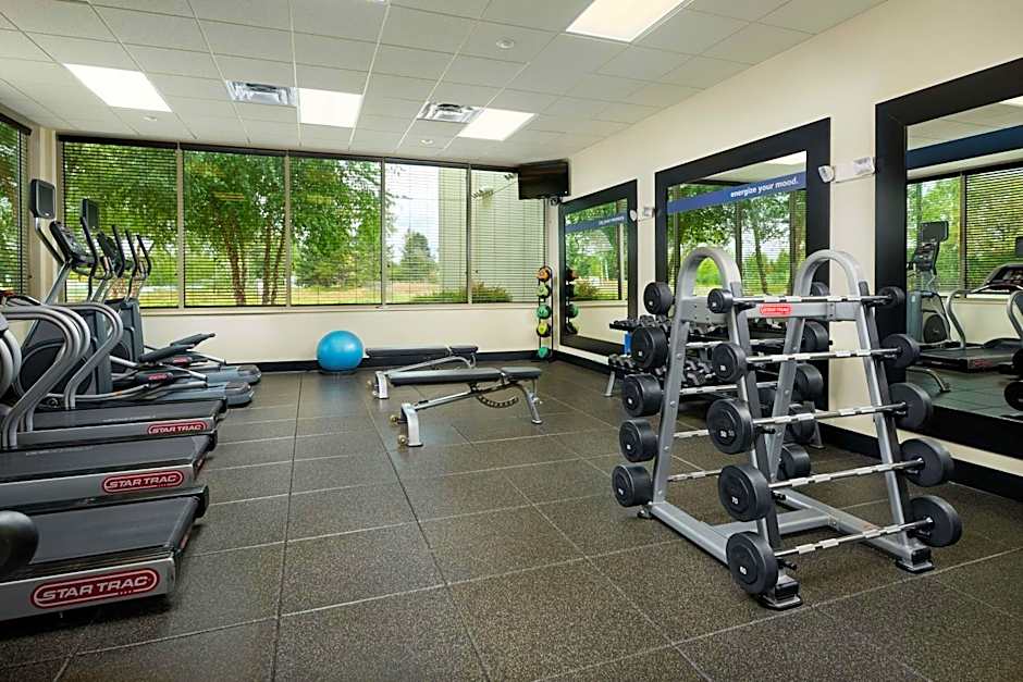 Hampton Inn By Hilton And Suites Salem