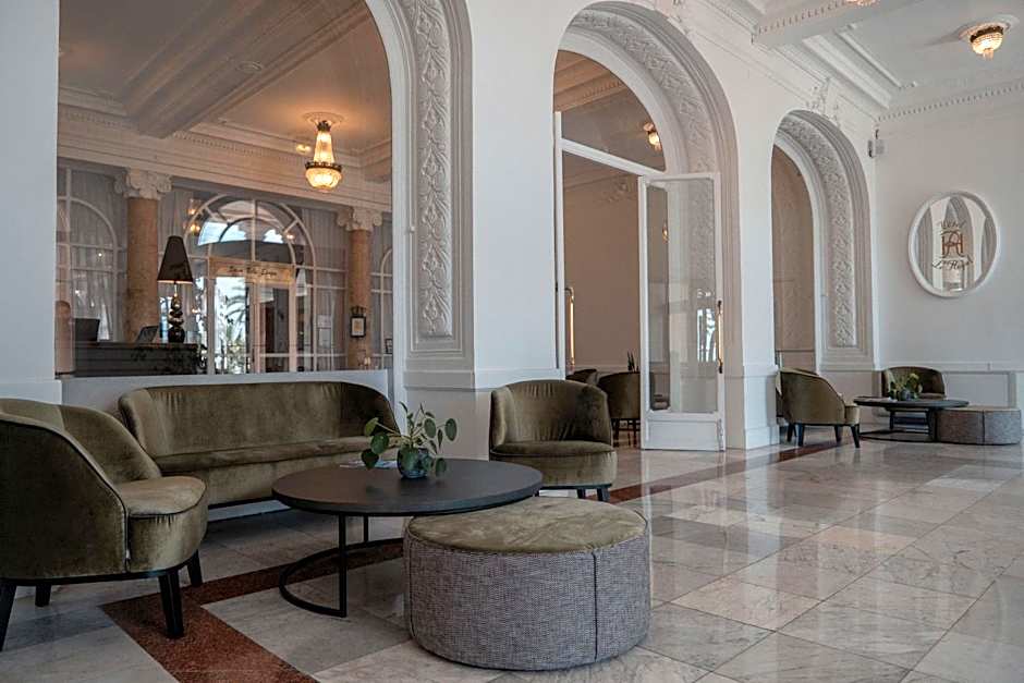 Hôtel Le Royal Promenade des Anglais