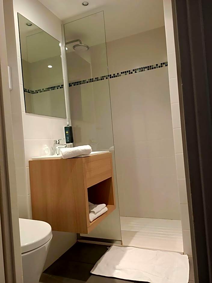 Brit Hotel Les Alizes