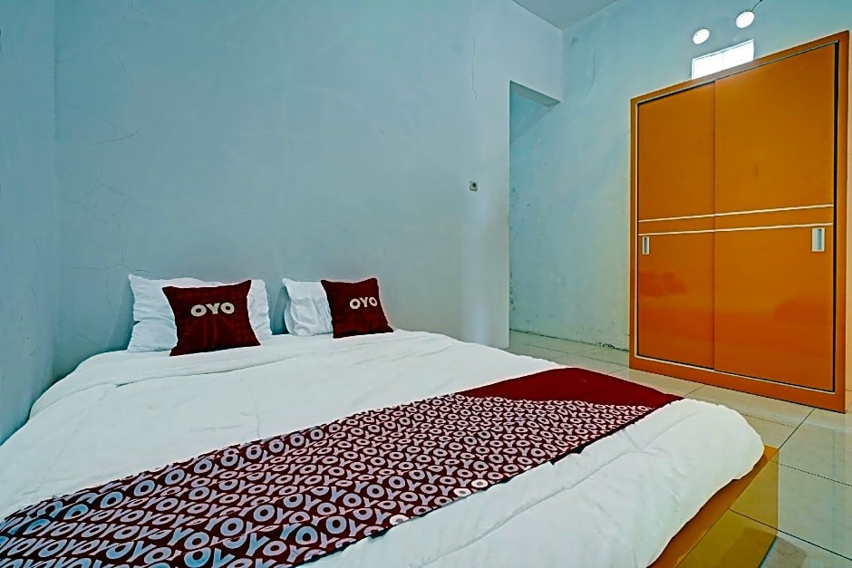 OYO 91329 Guest House Le-banon Syariah