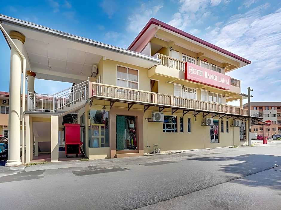 OYO 44094 Bangi Lanai Hotel