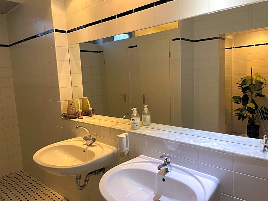 Hotel Bitterfelder Hof