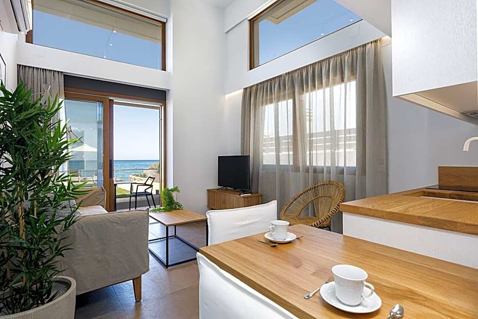 North Coast Seaside Suites