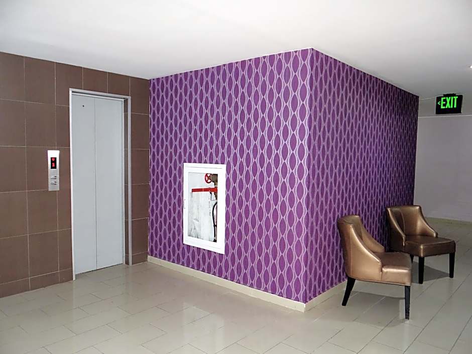 Metro Hotel Panama