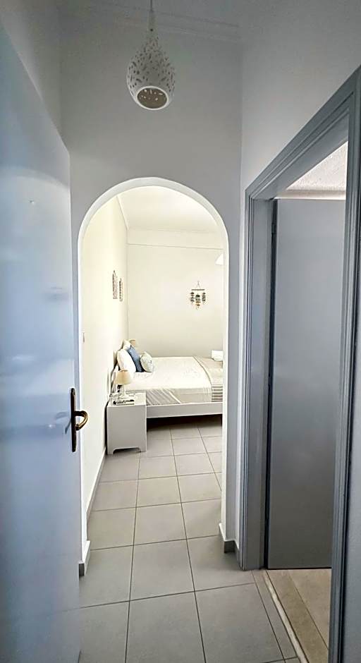 Kirki Rooms by the sea