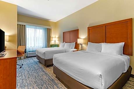 Queen Suite with Two Queen Beds - Non-Smoking