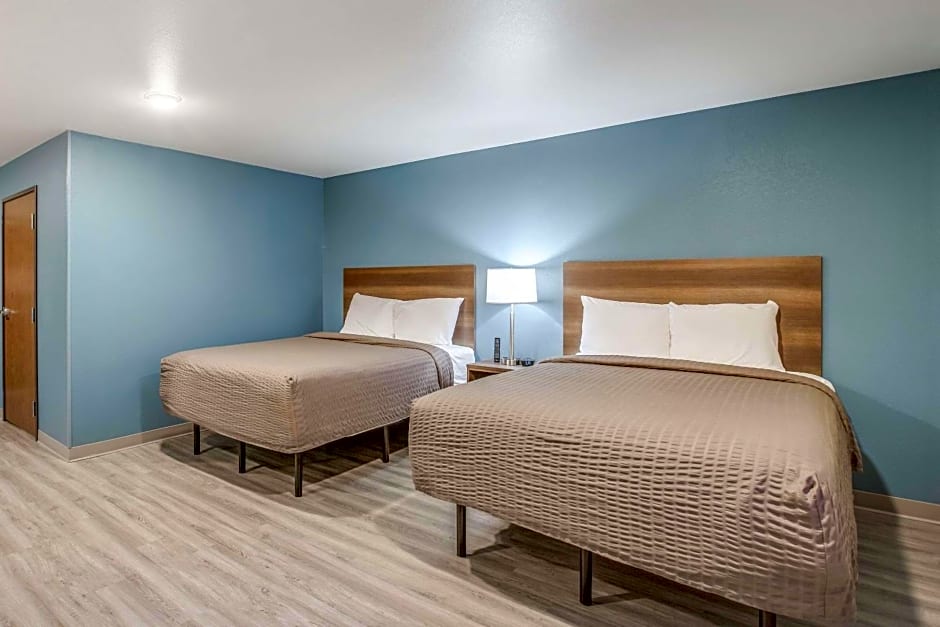 WoodSpring Suites Detroit Farmington Hills