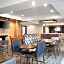 Holiday Inn Express Indianapolis Airport By IHG