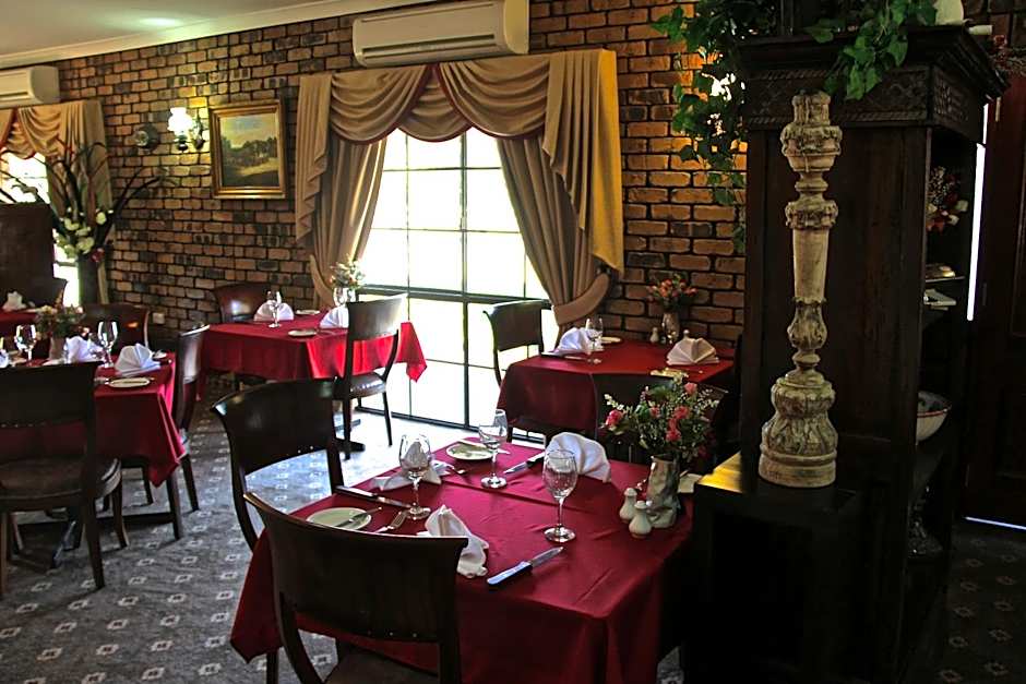 Overlander Homestead Motel