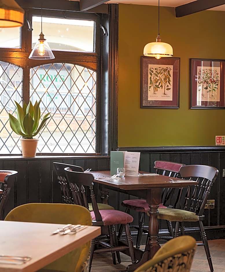 The Kings Head Wroxham by Greene King Inns