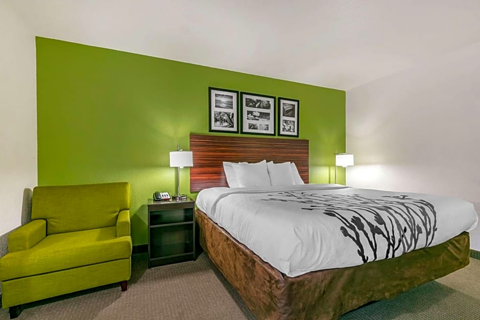 Sleep Inn & Suites Near Sports World Blvd.