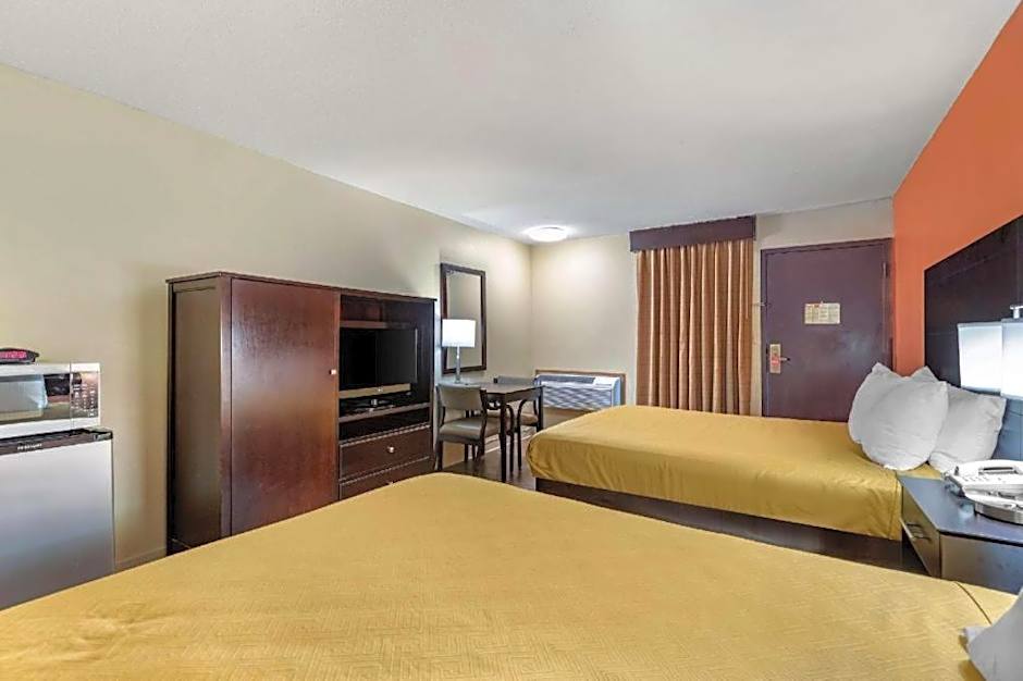 Econo Lodge Urbandale