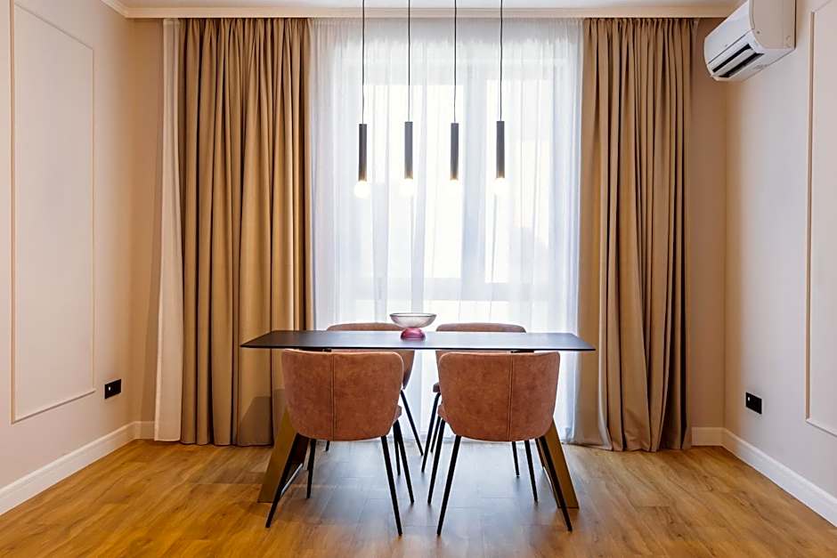 Bloom Downtown Suites