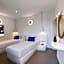 Tatakis Design Hotel, Fira
