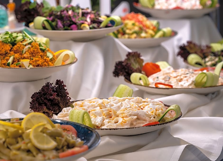 GRAVEL HOTELS SELECT