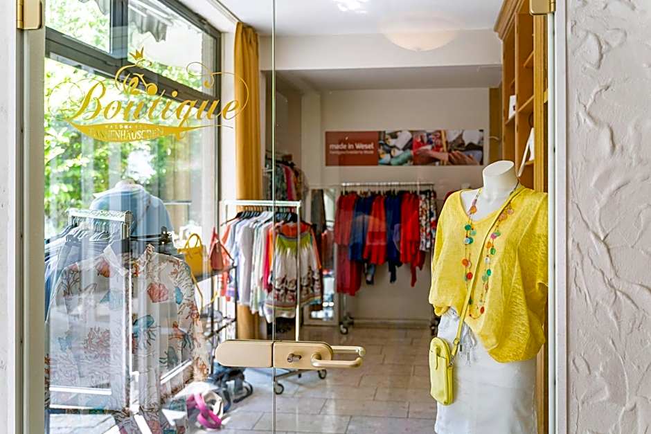 Waldhotel Tannenhäuschen