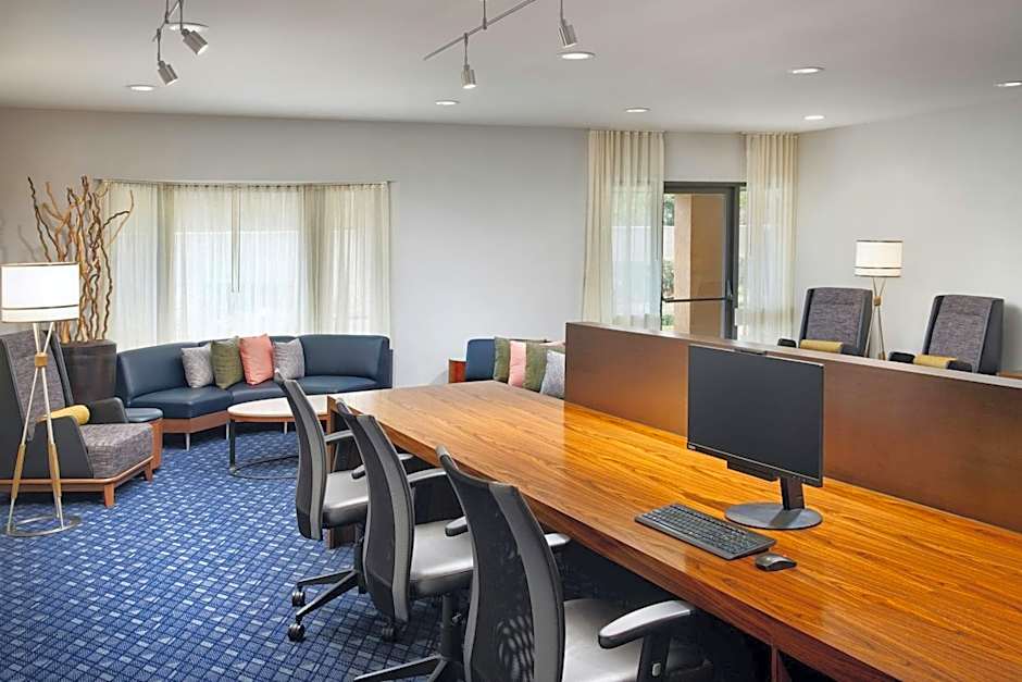 Courtyard® by Marriott® Baton Rouge South