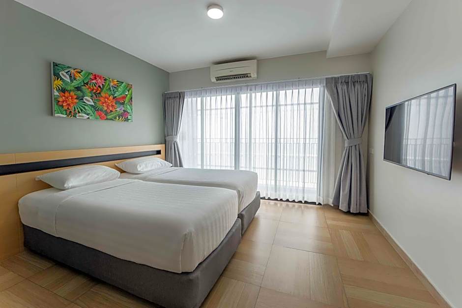 Photo 1 of 17 of 1 Bedroom 2 Beds Suite