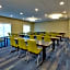 Holiday Inn Express & Suites Plano East- Richardson