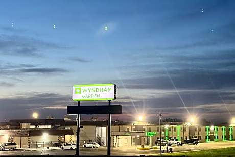 Wyndham Garden Salina Conference Center